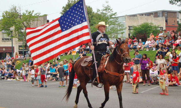 Fourth of July Parade 2013 (Photo Gallery)